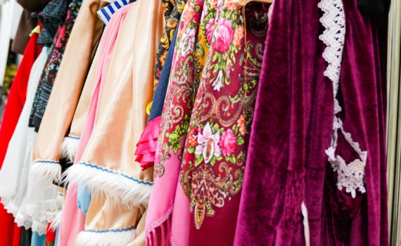 Гардероб 2.0: как вдохнуть новую жизнь в старые вещи и обновить образ без лишних трат