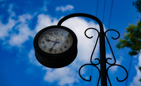 Звезды благоволят избранным: 5 знаков зодиака, чья неделя с 03.11.25г. станет судьбоносной