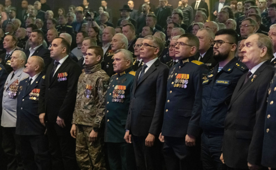 И 9 мая и 23 февраля: Миляев заявил, что поколениями туляки защищали Родину И 9 мая и 23 февраля: Миляев заявил, что поколениями туляки защищали Родину